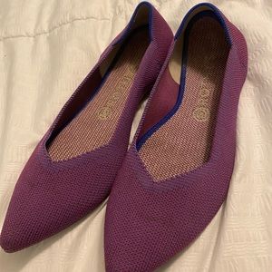 Rothy’s *rare* retired Violet Pointe